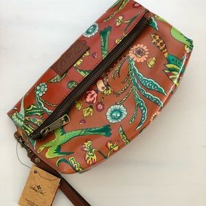 Patricia Nash - NWT Valerie Clutch - Birds of Paradise